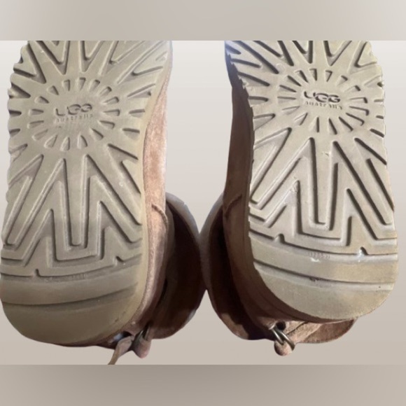 Ugg Australia Remora boots, sz 6 - Picture 6 of 7